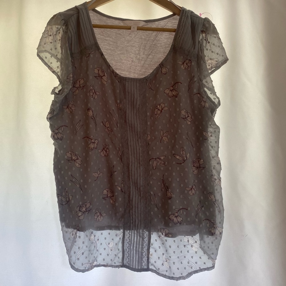 Lauren Conrad Blue Floral Blouse XL - Like New!